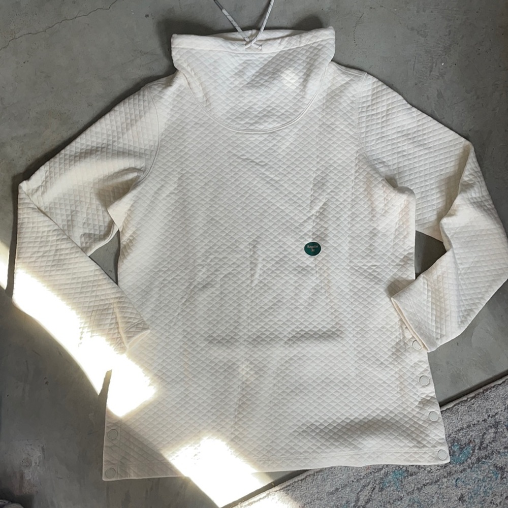 Cream Sweatshirt